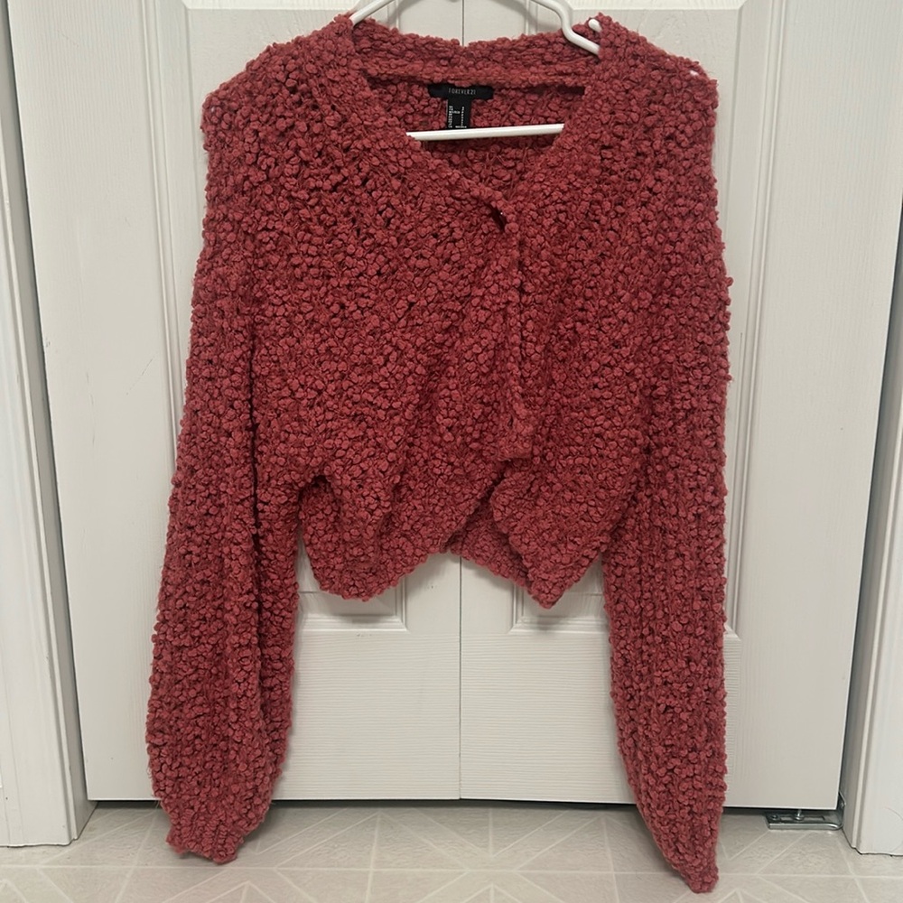 Forever 21 chunky cropped sweater size small